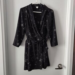Aritzia Wilfred Franca Wrap Dress With Pockets
